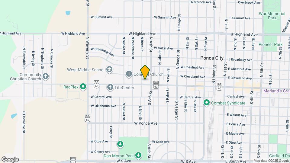 915 W Grand Ave Map and Location Details