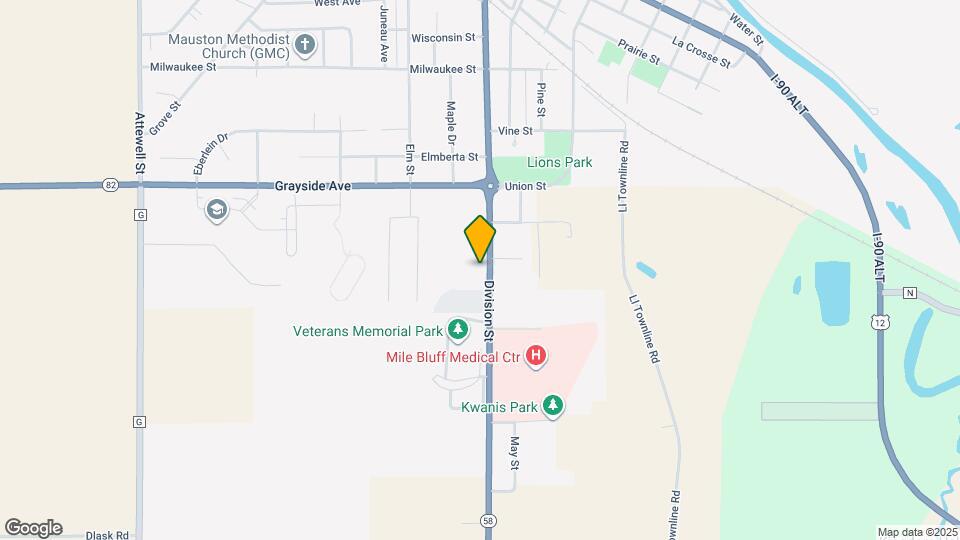 915 Division St Map and Location Details