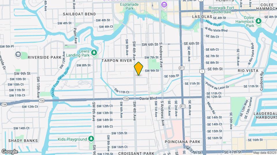 311 SW 10th St Map and Location Details