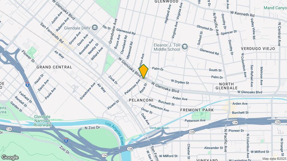 932 W Glenoaks Blvd Map and Location Details