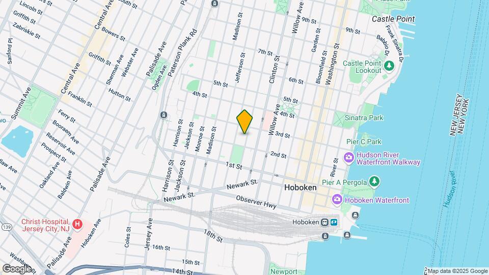 208 Grand St Mapa y Detalles de la Ubicación