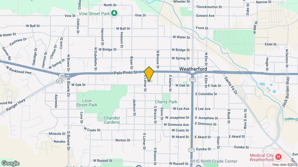 422 W Oak St Map and Location Details
