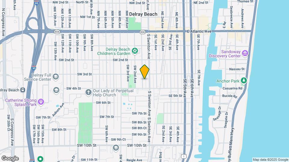 321 SW 1st Ave Map and Location Details