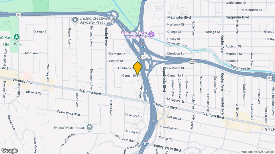 15426 Camarillo St Map and Location Details