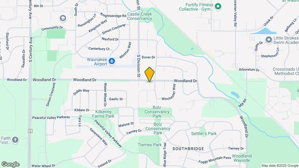 5877 Woodland Dr Mapa y Detalles de la Ubicación