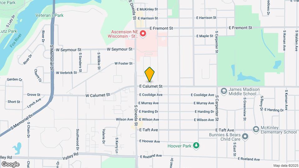 220 E Calumet St Map and Location Details