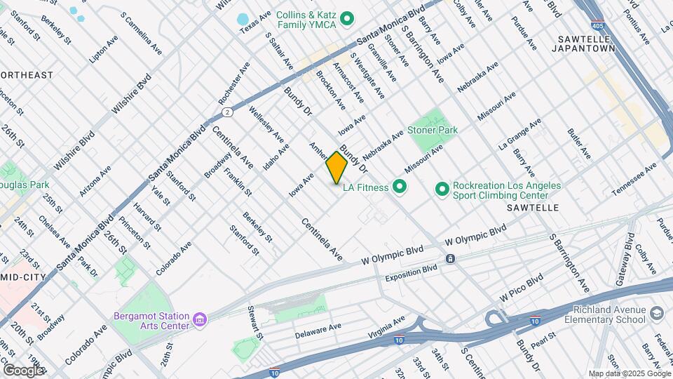 1748 Wellesley Ave Map and Location Details