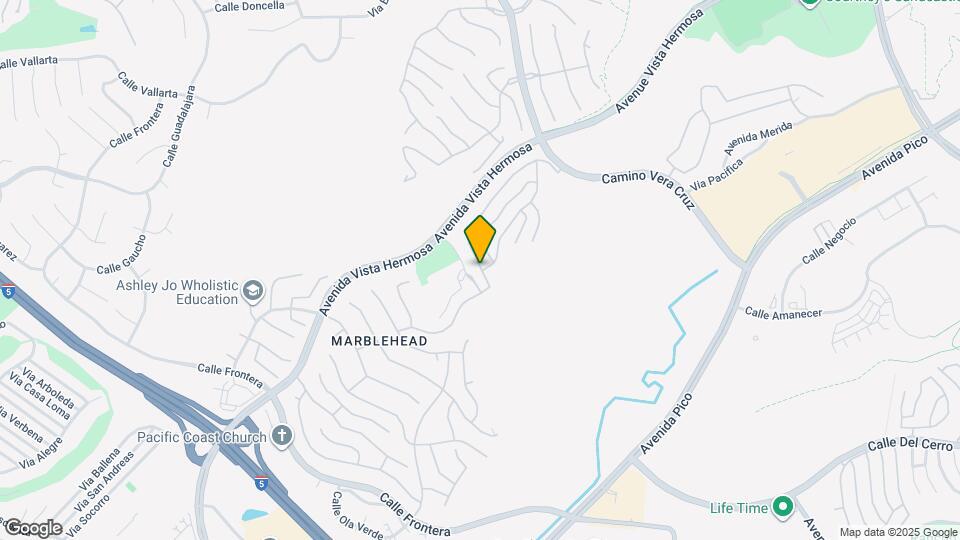 2406 Calle Aquamarina Map and Location Details