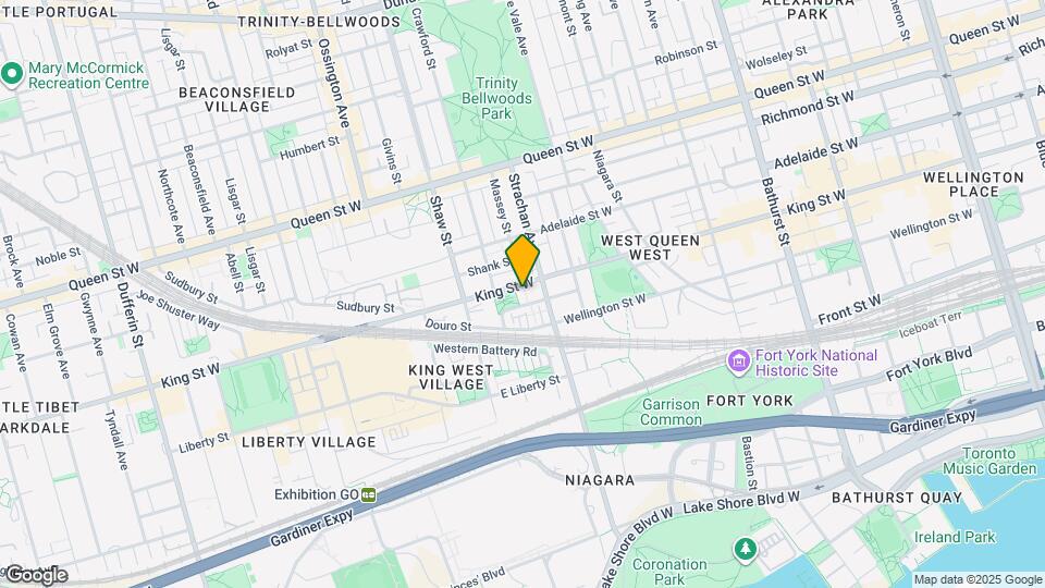 915 King St W Map and Location Details