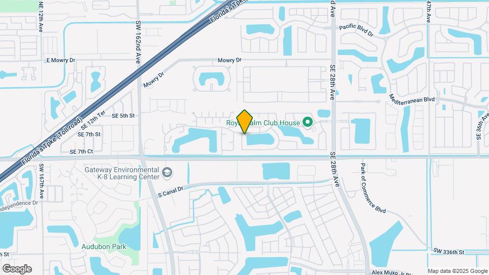 645 SE 23rd Ln Map and Location Details