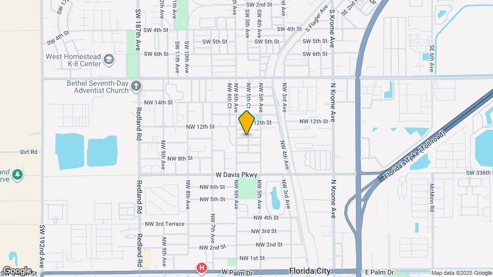 551 NW 10th St Map and Location Details