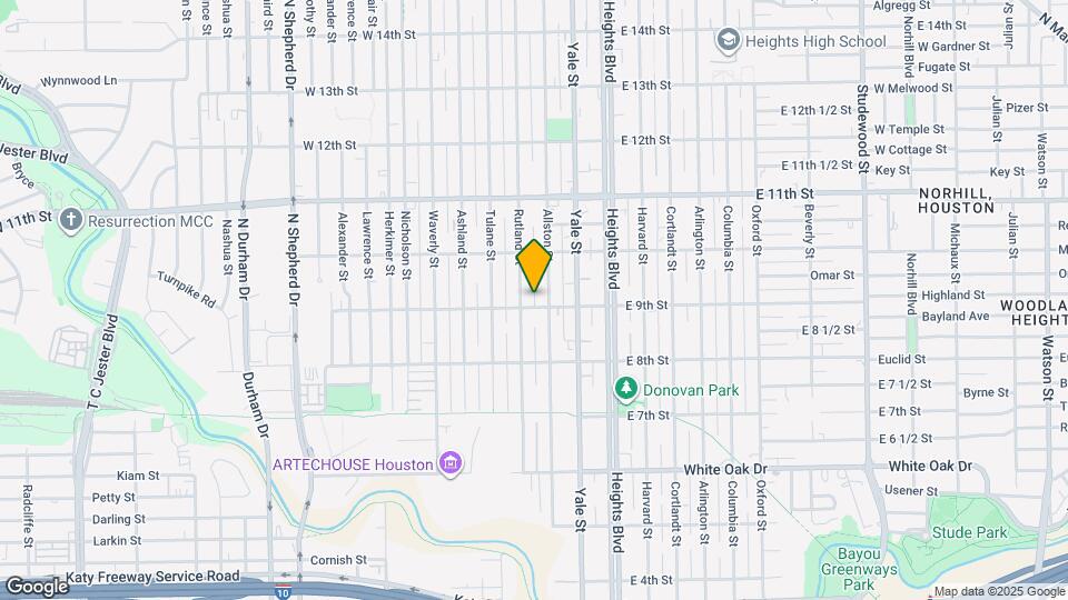 315 W 9th St Map and Location Details