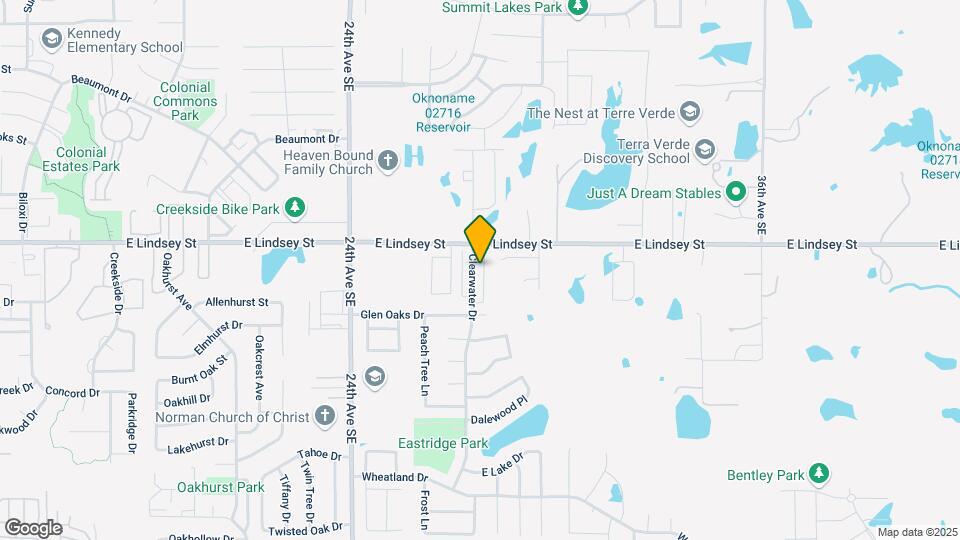 1215 Clearwater Dr Map and Location Details