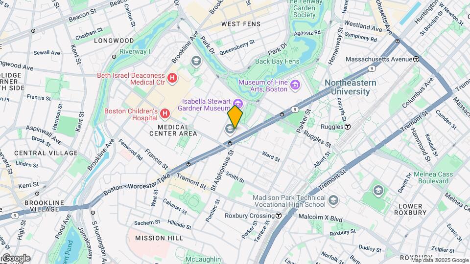 621 Huntington Ave Map and Location Details
