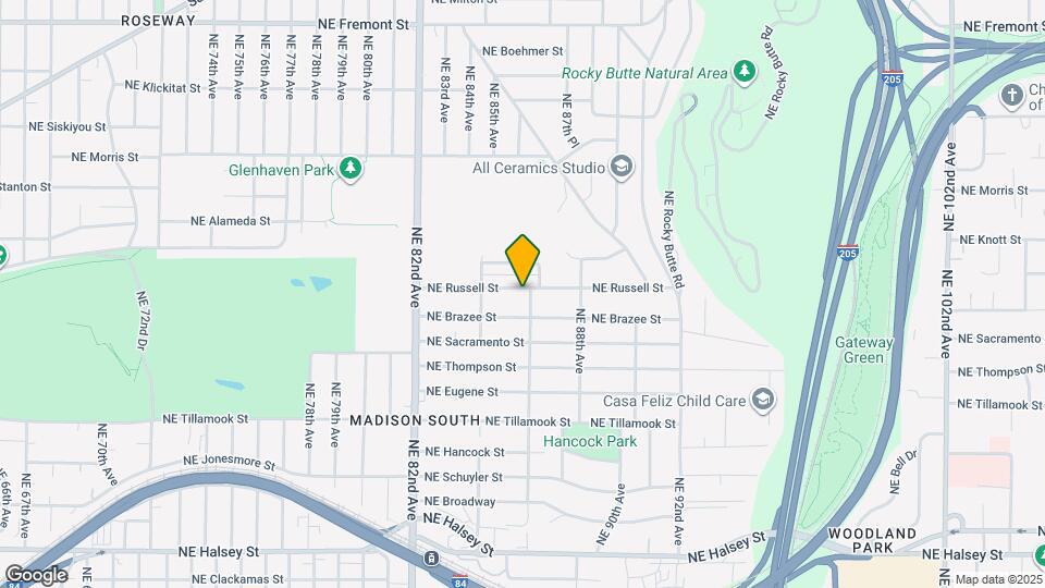 8532 NE Russell St Map and Location Details