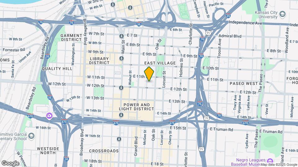 1121 McGee St Map and Location Details