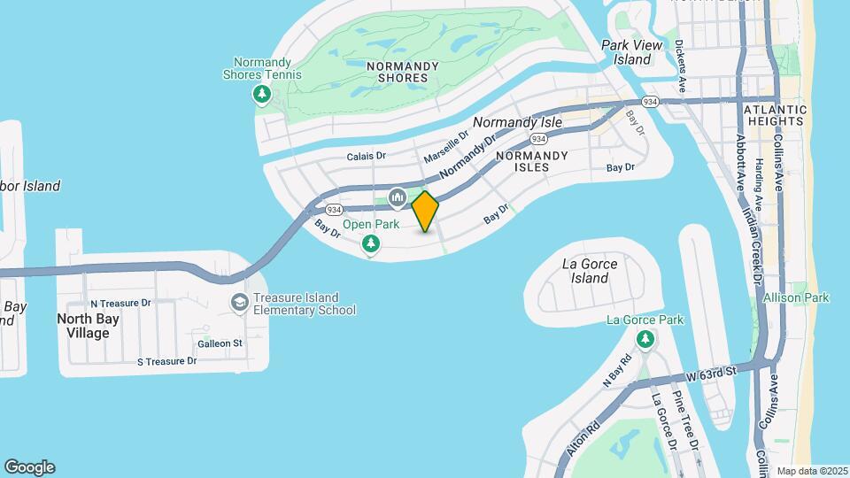 1735 Bay Dr Mapa y Detalles de la Ubicación