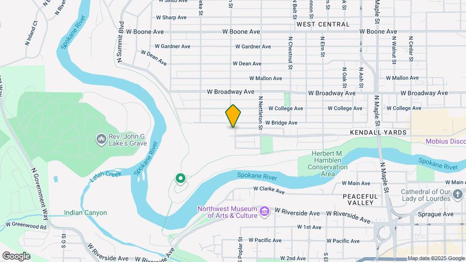 2422 W Summit Pkwy Map and Location Details