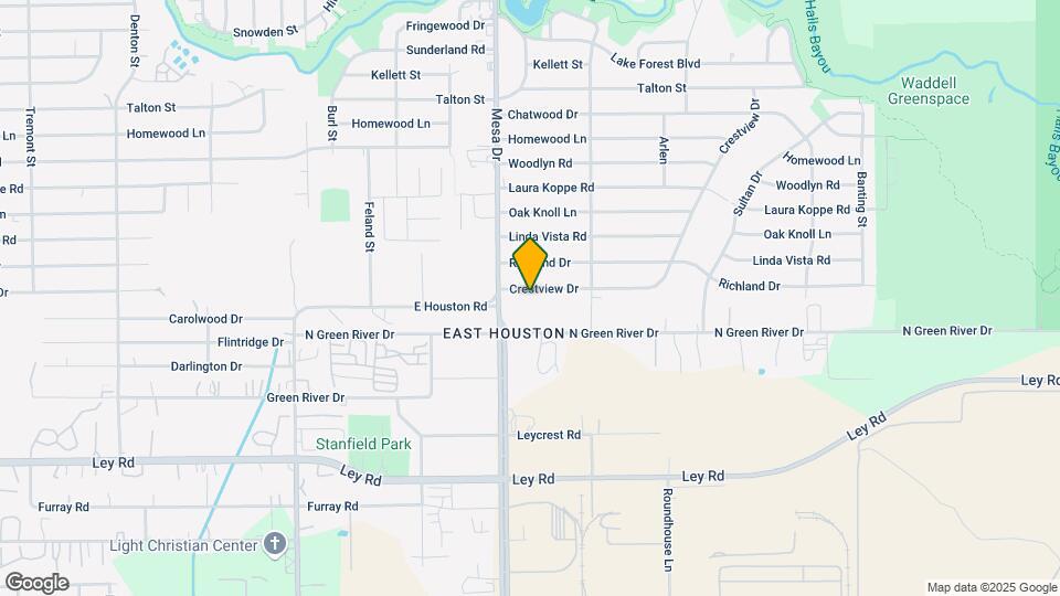 8826 Crestview Dr Map and Location Details
