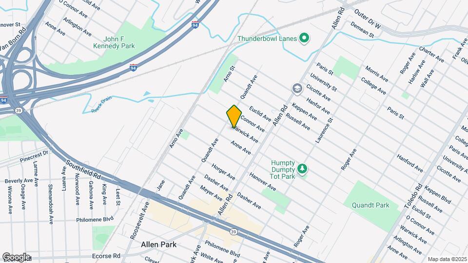 15645 Warwick Ave Map and Location Details