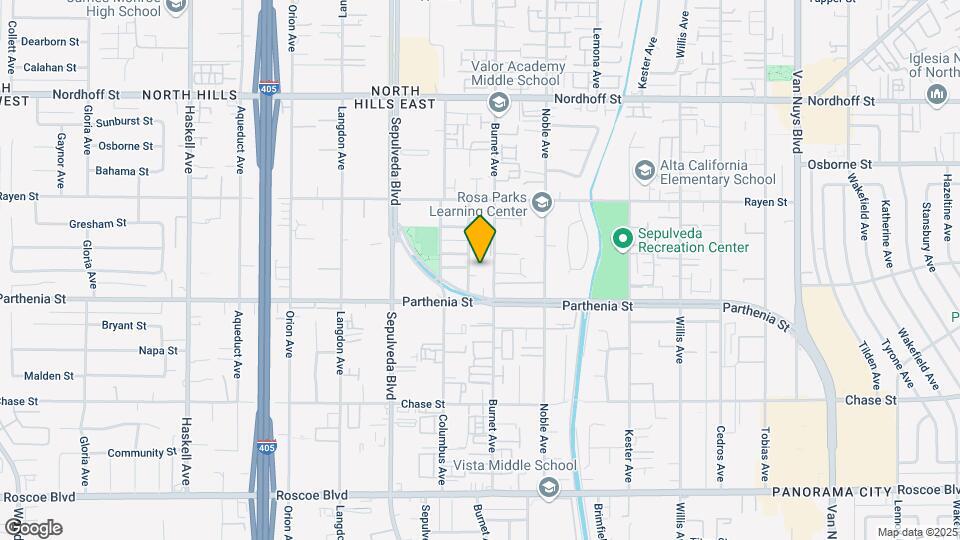 8737 Burnet Ave Mapa y Detalles de la Ubicación