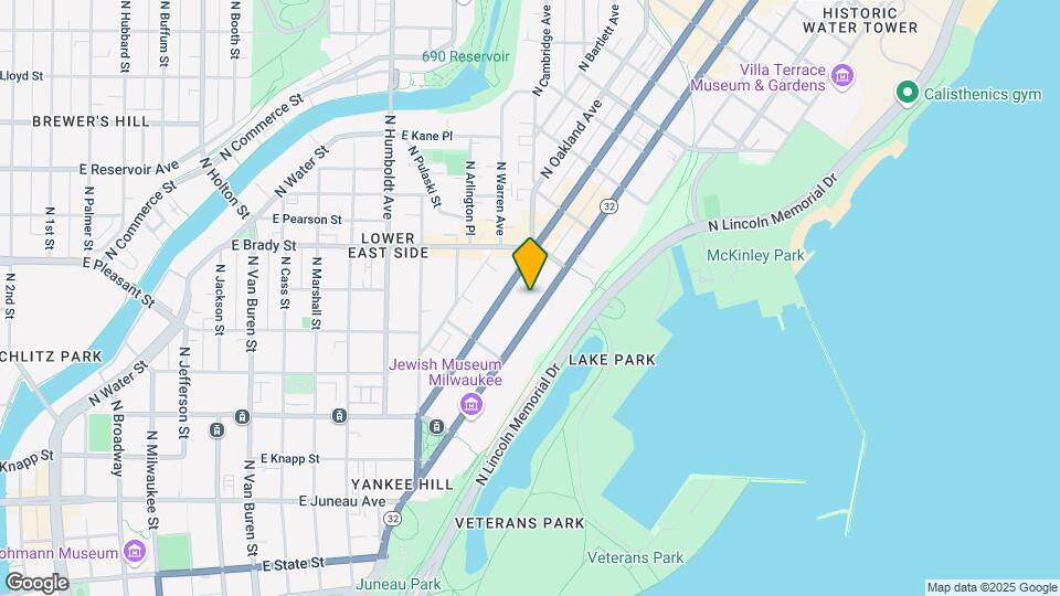 1633 N Prospect Ave Map and Location Details