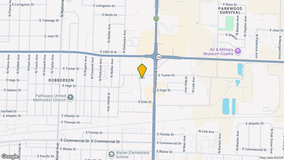 2226 N Kentwood Ave Map and Location Details