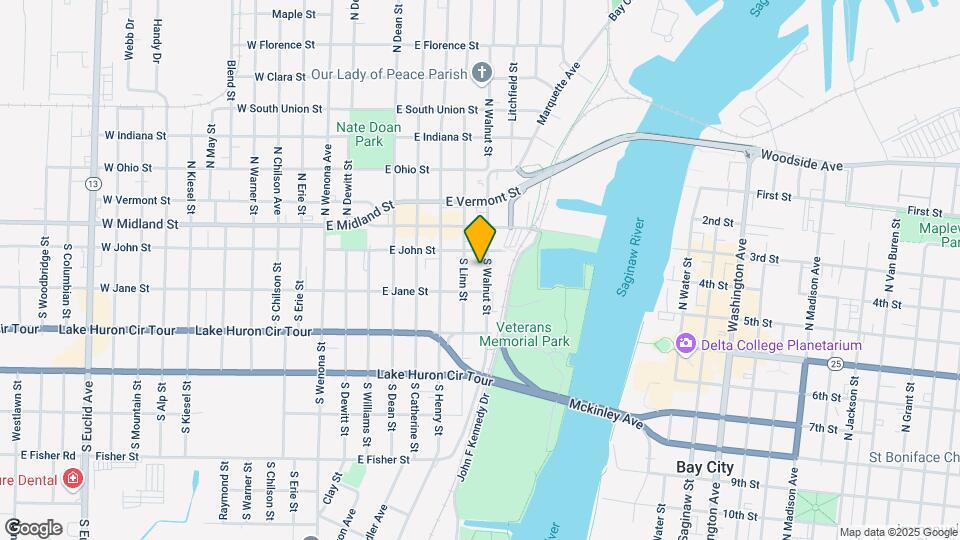 212 S Walnut St Mapa y Detalles de la Ubicación