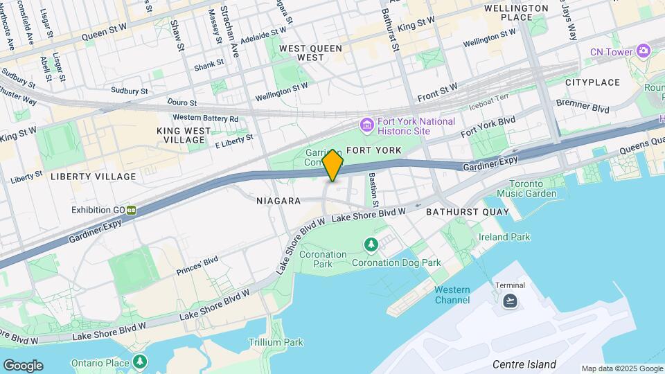 231-231 Fort York Blvd Map and Location Details