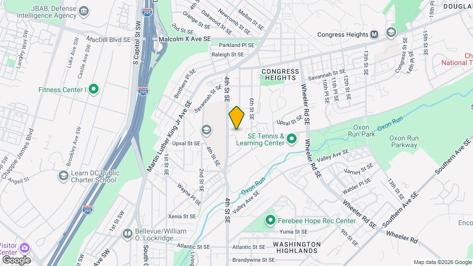 412 Woodcrest Dr SE Map and Location Details