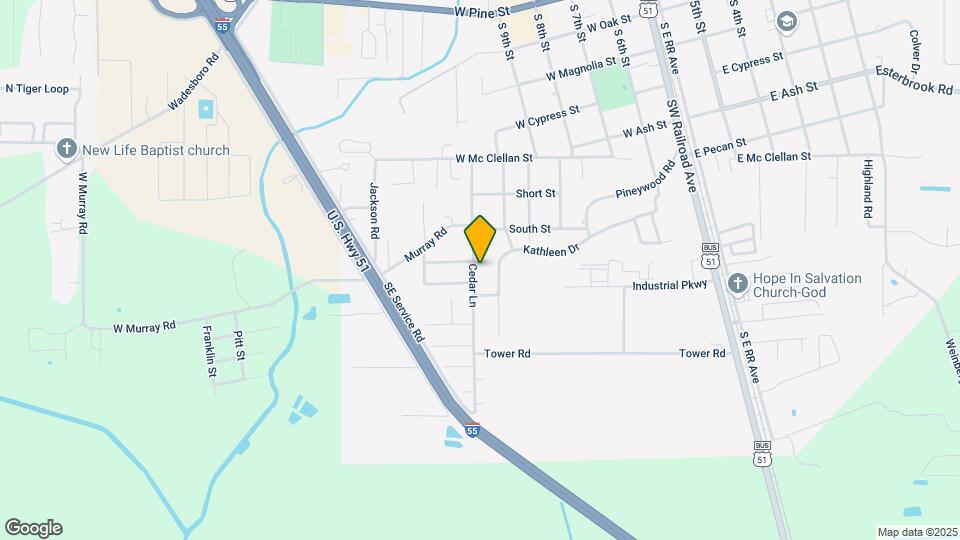 370 Cedar Ln Map and Location Details