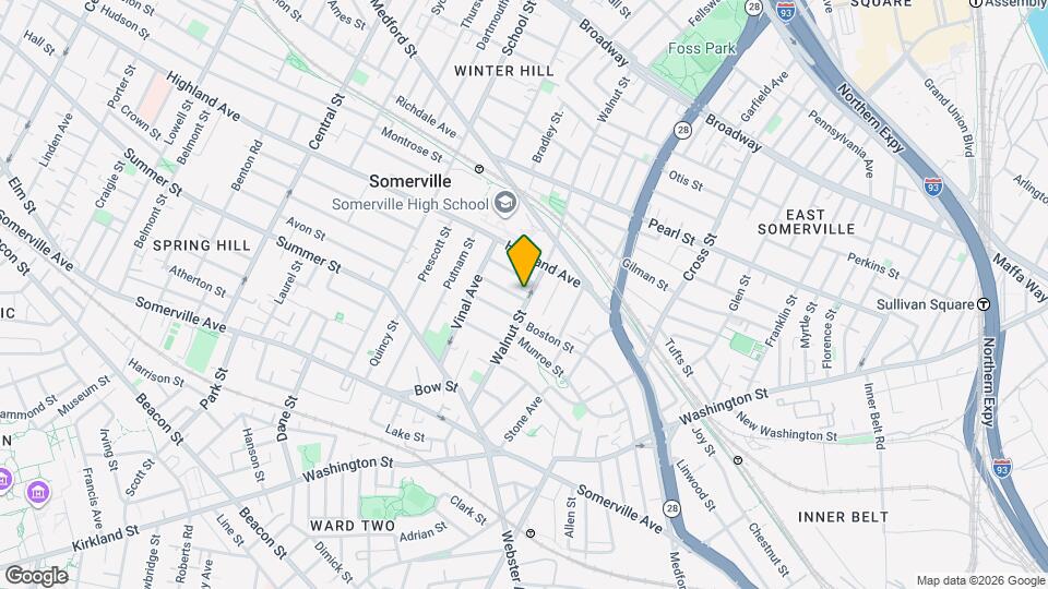 60 Walnut St, Unit 6 Map and Location Details