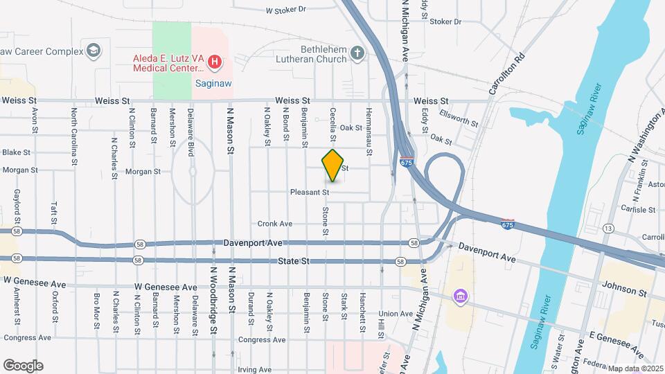 912 Pleasant St Map and Location Details