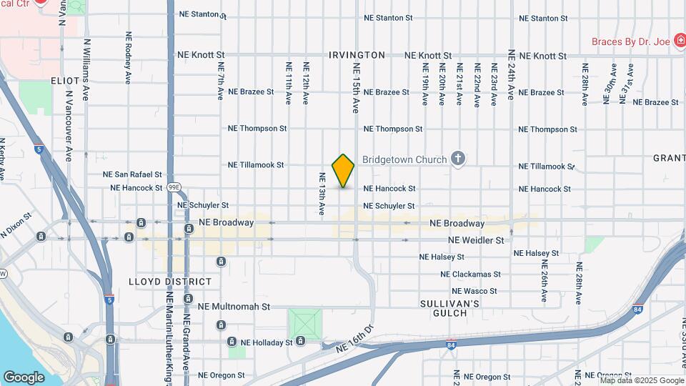 1404 NE Hancock St Mapa y Detalles de la Ubicación
