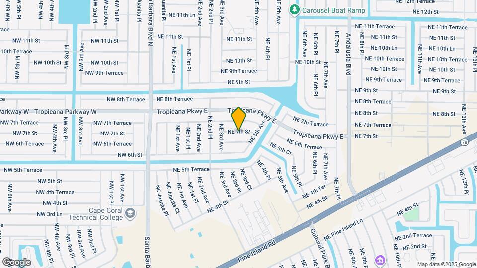 324 NE 7th St Map and Location Details