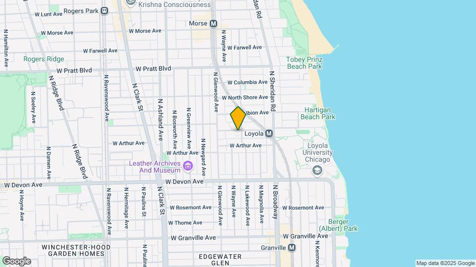 6528 N Lakewood Ave Map and Location Details