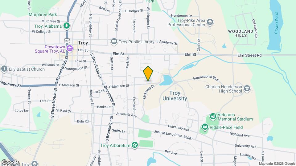 638 E Madison St Map and Location Details