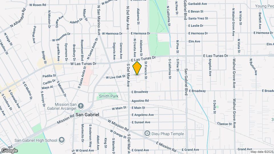 132 E Live Oak St Map and Location Details