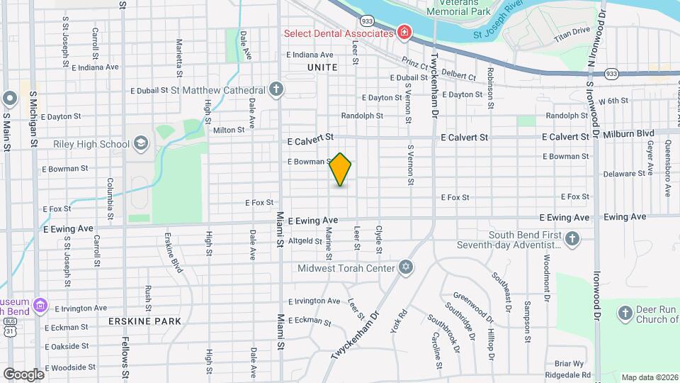 1213 E Fox St Map and Location Details