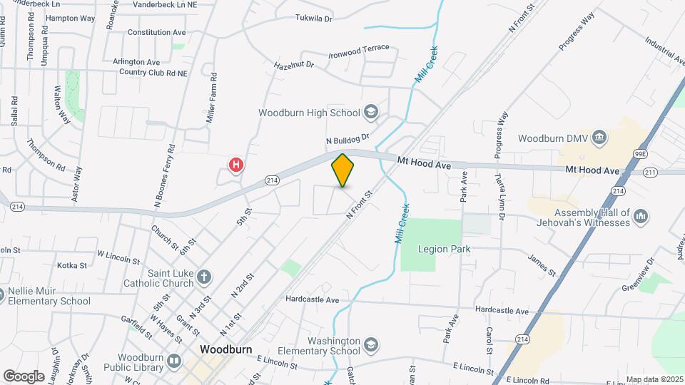 Stonehedge Court Apartments and Nearby Woodburn Apartments For Rent