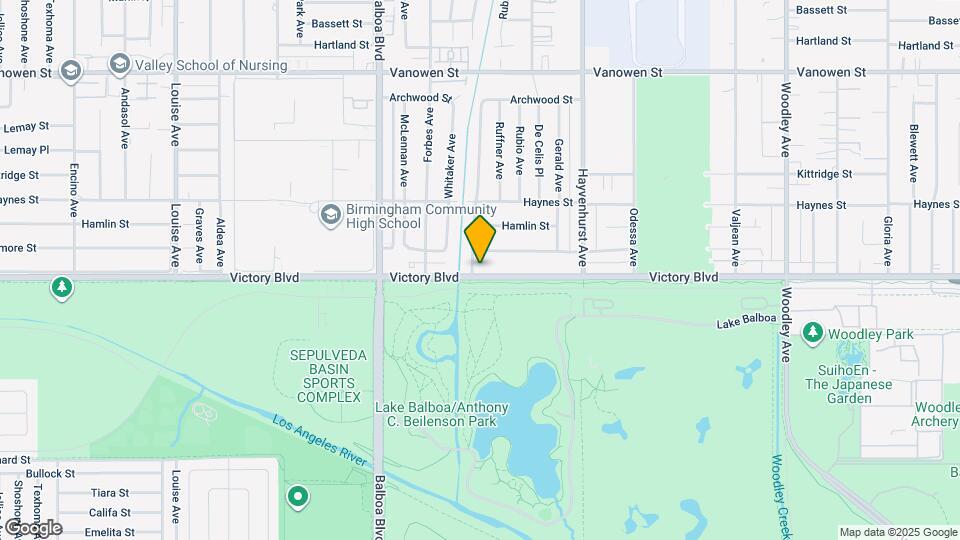 16663 Victory Blvd, Unit 16661 Map and Location Details