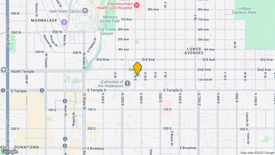 305 1st Ave Mapa y Detalles de la Ubicación