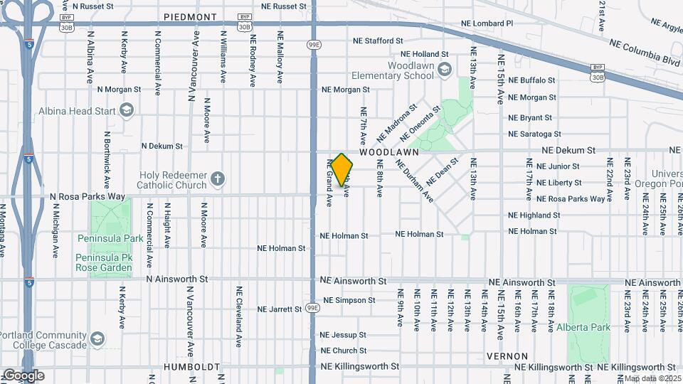 535 NE Rosa Parks Way Mapa y Detalles de la Ubicación