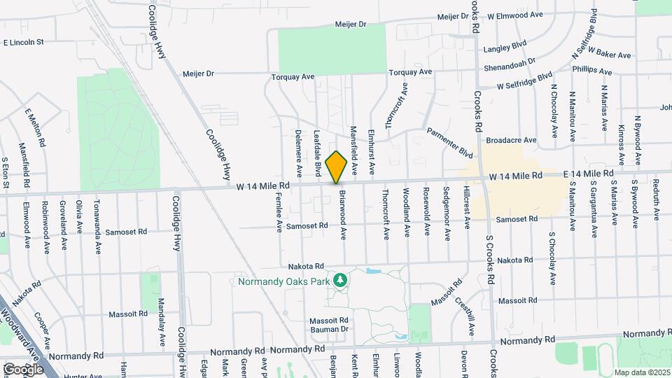 2405 W 14 Mile Rd Mapa y Detalles de la Ubicación