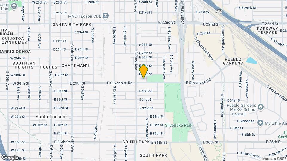 1059-1061 E Silverlake Rd Map and Location Details
