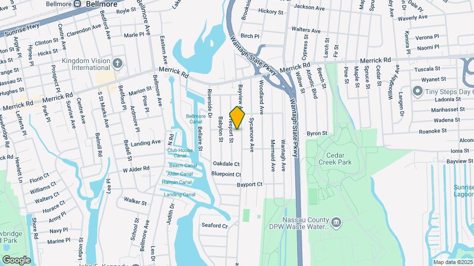 2444 Bayview Ave Map and Location Details