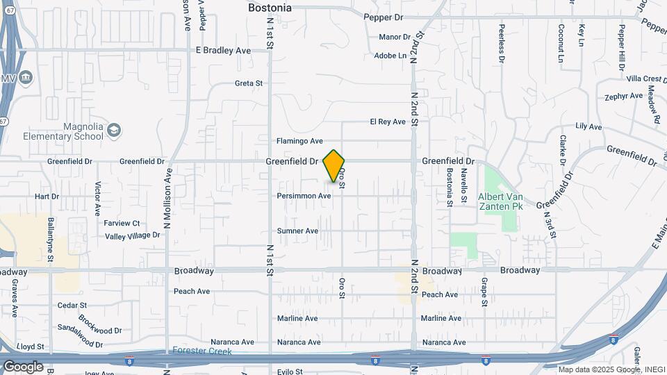 Oro Park Townhomes Mapa y Detalles de la Ubicación