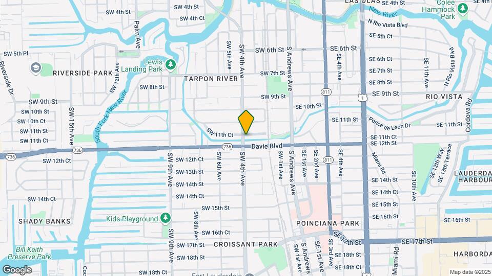 320 SW 11th Ct Map and Location Details