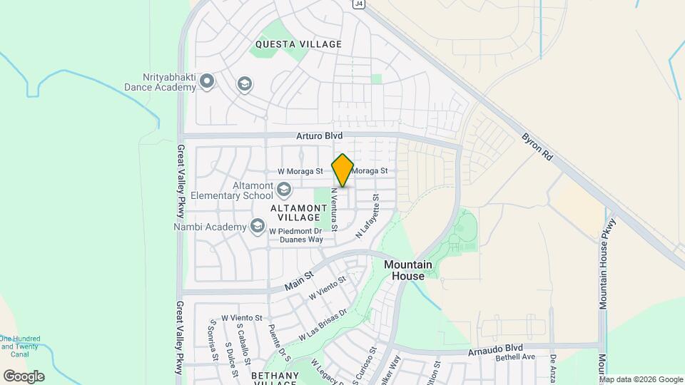 284 W St Francis Ave Map and Location Details