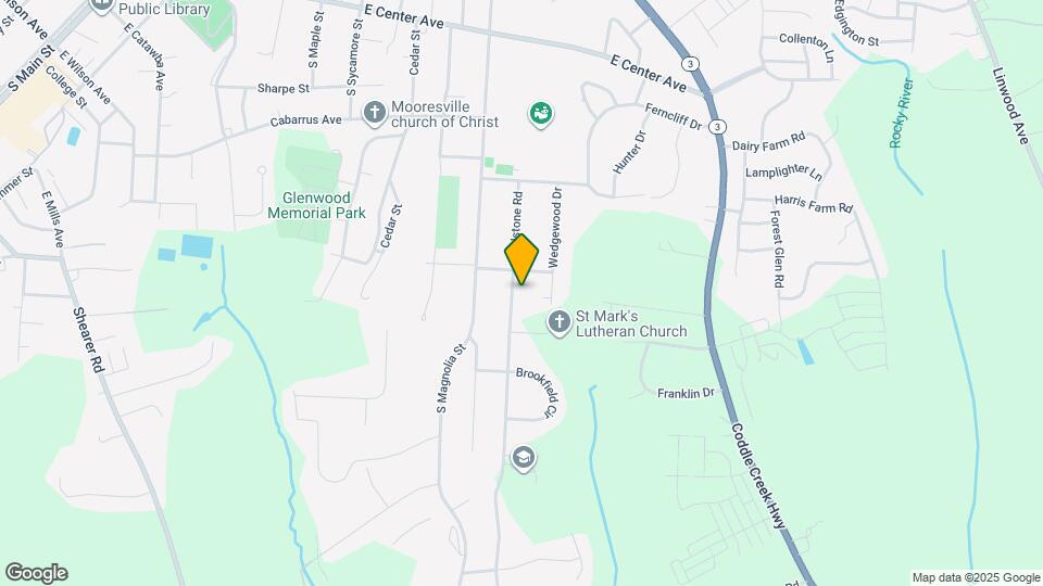 422 Fieldstone Rd Map and Location Details